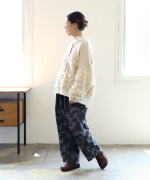 幾何学ジャガード　パンツ