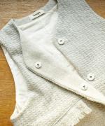 ロービングウール格子柄　ベスト