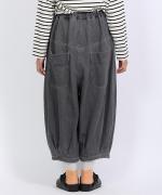 スラブヤーンデニム　タックパンツ