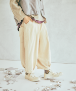 スラブヤーンデニム　タックパンツ