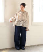 カディコットン刺繡　ブラウス