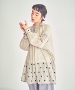 カディコットン刺繡　チュニック