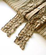 テンセルリネンストライプ　フリルブラウス