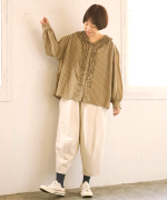 テンセルリネンストライプ　フリルブラウス