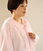 ふわふわコットン　フリルブラウス