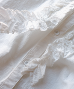 ふわふわコットン　フリルブラウス