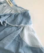 コットンリネンツイルキャンバス　フリルカラーブラウス