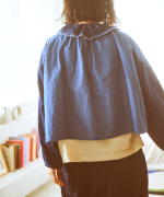 コットンリネンツイルキャンバス　フリルカラーブラウス