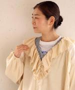 コットンリネンツイルキャンバス　フリルカラーブラウス