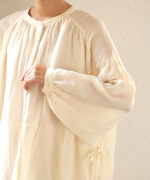 ラミーテンセルツイル　サイドリボンブラウス