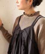 コットンリネンキャンバス×バテンレース　2wayキャミソール