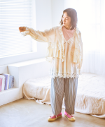 コットンリネンキャンバス×バテンレース　ブラウス