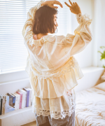 コットンリネンキャンバス×バテンレース　ブラウス