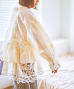 コットンリネンキャンバス×バテンレース　ブラウス