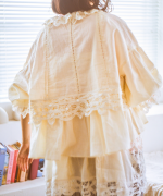 コットンリネンキャンバス×バテンレース　ブラウス