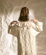 ミディアムコットン天竺　フリルカラープルオーバー