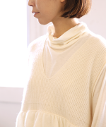 フェザリーコットン天竺　タートルネック長袖