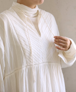 フェザリーコットン天竺　タートルネック長袖