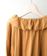 フォールシャーリング天竺 フリル衿プルオーバー