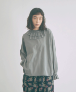 Percee天竺×シアーリブ　フリル衿プルオーバー