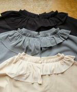 Percee天竺×シアーリブ　フリル衿プルオーバー