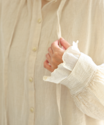 コットンチュール　ハイネックロングTシャツ