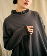 ガーゼ裏毛×リネンレーヨン　フリルカラープルオーバー