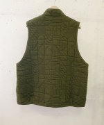 幾何学キルティング　ベスト