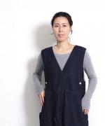 コットンリブニット　Uネック長袖