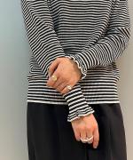 ランダムリブニット　フリルハイネック