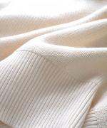 ランダムリブニット　フリルハイネック