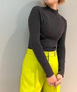 コットンリブニット　ハイネック長袖