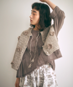 ロービングウールフラワーモチーフ　2wayベスト