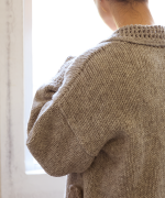 ロービングウールフラワーモチーフ　カーディガン