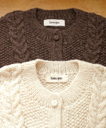ロービングウールケーブルニット　ベスト