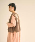 ハンド刺繍ラムナイロン　2wayベスト