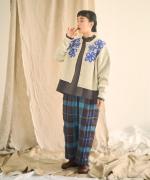 ハンド刺繍ラムナイロン　カーディガン