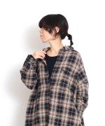 ランダムリブニット　Uネック