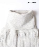 ランダムリブニット　タートルネック