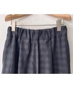 ポリエステル・サッカーチェック カカトレスパンツ