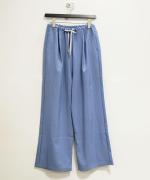 sheer satin イージーストレートパンツ