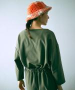 brushed stretch ボートネックプルオーバー