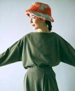 brushed stretch ボートネックプルオーバー