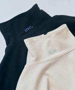 organic&russel　ジップアッププルオーバー