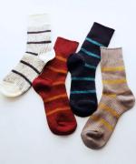 色の輪郭(ボーダー)　ショートソックス