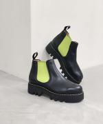 WELTED CHELSEA BOOTS